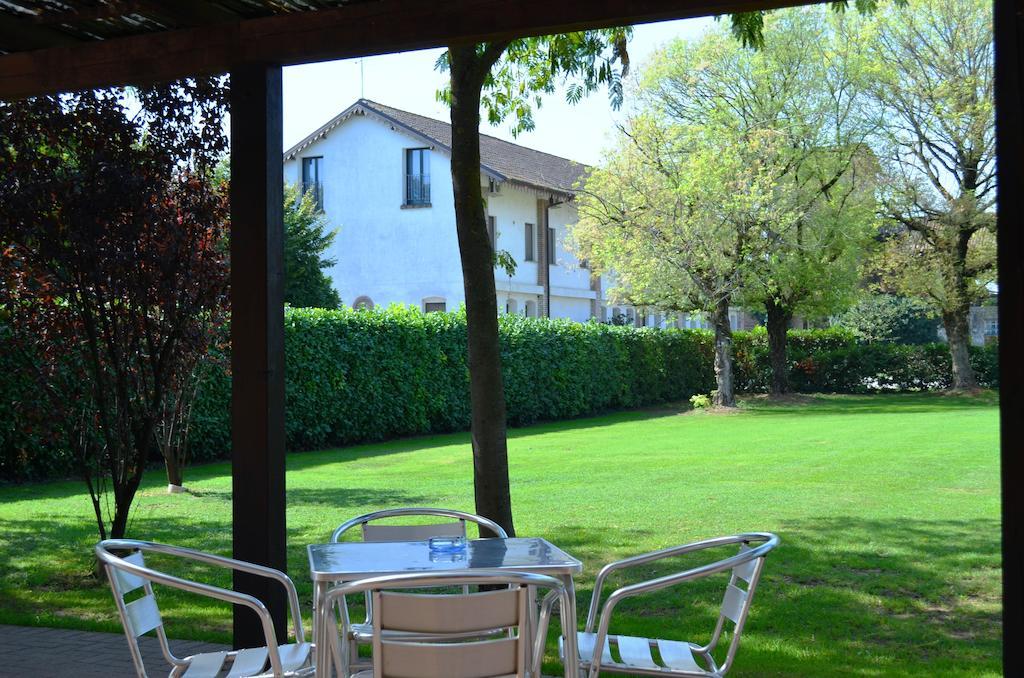 Agriturismo La Fraccina Spino d'Adda Bagian luar foto